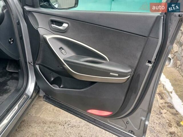 Хендай Санта Фе 2017 в Чернобае на Automoto.ua Серый Хендай Санта Фе, объемом двигателя 2.2 л и пробегом 163 тыс. км за 21700 $, фото 43 на Automoto.ua