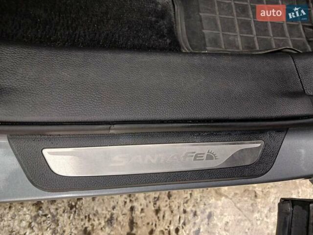 Хендай Санта Фе 2017 в Чернобае на Automoto.ua Серый Хендай Санта Фе, объемом двигателя 2.2 л и пробегом 163 тыс. км за 21700 $, фото 49 на Automoto.ua
