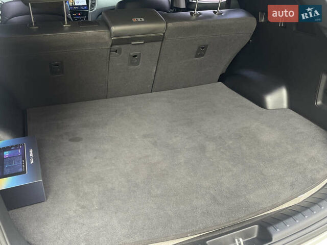 Сірий Хендай Санта Фе, об'ємом двигуна 2 л та пробігом 78 тис. км за 21700 $, фото 19 на Automoto.ua