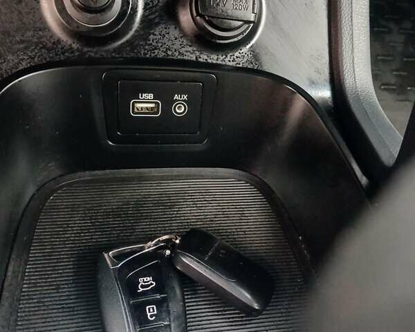 Хендай Санта Фе 2017 в Чернобае на Automoto.ua Серый Хендай Санта Фе, объемом двигателя 2.2 л и пробегом 163 тыс. км за 21700 $, фото 45 на Automoto.ua