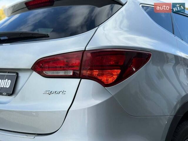 Серый Хендай Санта Фе, объемом двигателя 2.36 л и пробегом 123 тыс. км за 16900 $, фото 13 на Automoto.ua