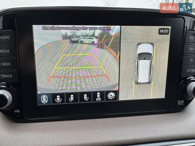 Серый Хендай Санта Фе, объемом двигателя 2.2 л и пробегом 158 тыс. км за 29700 $, фото 4 на Automoto.ua