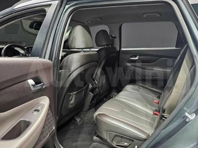 Серый Хендай Санта Фе, объемом двигателя 0 л и пробегом 68 тыс. км за 12000 $, фото 11 на Automoto.ua