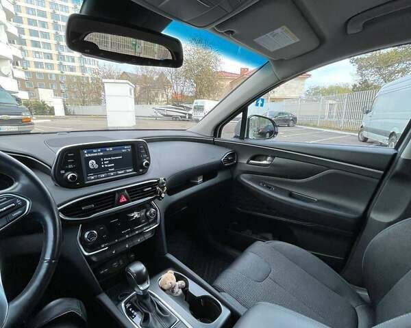 Сірий Хендай Санта Фе, об'ємом двигуна 2 л та пробігом 71 тис. км за 19900 $, фото 4 на Automoto.ua