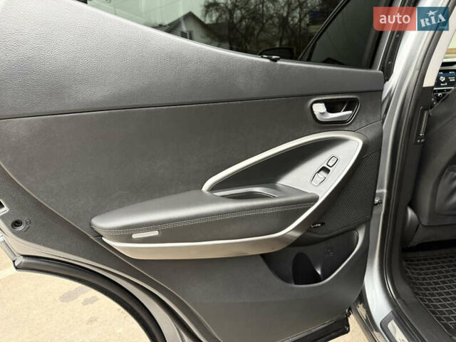 Сірий Хендай Санта Фе, об'ємом двигуна 2.2 л та пробігом 169 тис. км за 19399 $, фото 36 на Automoto.ua