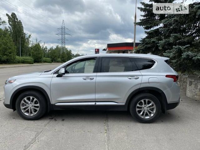 Серый Хендай Санта Фе, объемом двигателя 2.36 л и пробегом 69 тыс. км за 23500 $, фото 36 на Automoto.ua