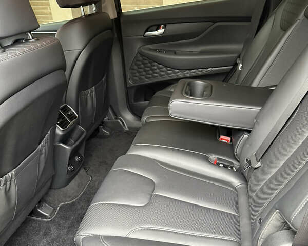 Серый Хендай Санта Фе, объемом двигателя 2.2 л и пробегом 85 тыс. км за 26500 $, фото 12 на Automoto.ua