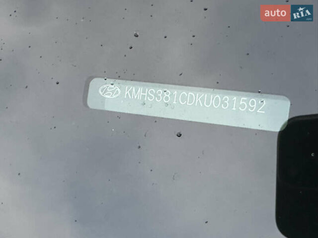 Серый Хендай Санта Фе, объемом двигателя 2.2 л и пробегом 131 тыс. км за 29200 $, фото 5 на Automoto.ua