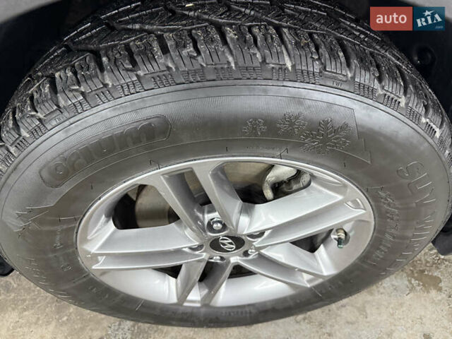 Хендай Санта Фе 2018 в Кременце на Automoto.ua Серый Хендай Санта Фе, объемом двигателя 2.4 л и пробегом 67 тыс. км за 19000 $, фото 35 на Automoto.ua