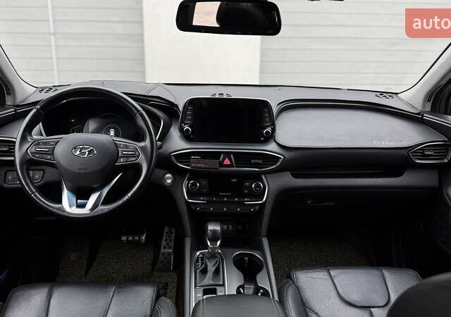 Сірий Хендай Санта Фе, об'ємом двигуна 2.2 л та пробігом 165 тис. км за 29000 $, фото 15 на Automoto.ua