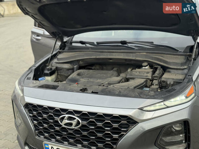 Сірий Хендай Санта Фе, об'ємом двигуна 2.36 л та пробігом 130 тис. км за 19500 $, фото 16 на Automoto.ua