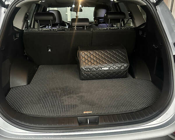 Серый Хендай Санта Фе, объемом двигателя 2.36 л и пробегом 69 тыс. км за 29900 $, фото 22 на Automoto.ua