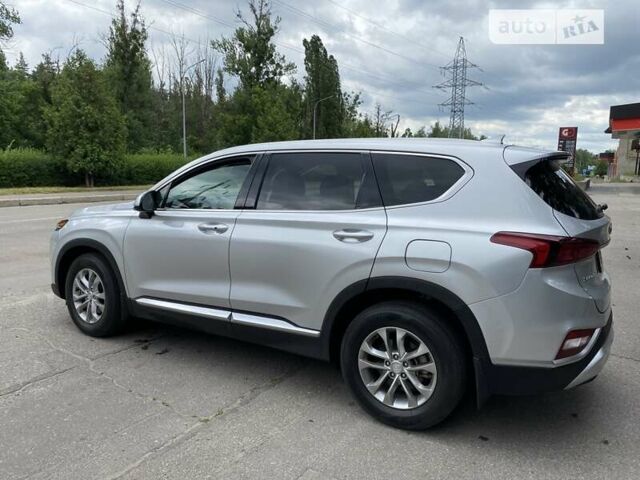 Серый Хендай Санта Фе, объемом двигателя 2.36 л и пробегом 69 тыс. км за 23500 $, фото 15 на Automoto.ua