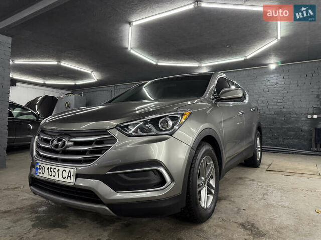Хендай Санта Фе 2018 в Кременце на Automoto.ua Серый Хендай Санта Фе, объемом двигателя 2.4 л и пробегом 67 тыс. км за 19000 $, фото 3 на Automoto.ua
