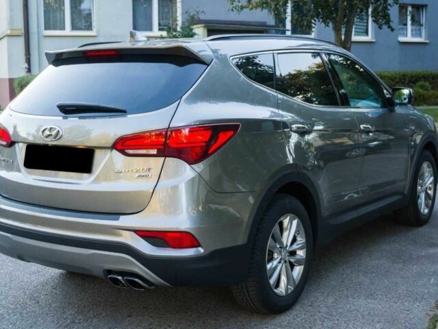 Сірий Хендай Санта Фе, об'ємом двигуна 2 л та пробігом 104 тис. км за 14000 $, фото 14 на Automoto.ua