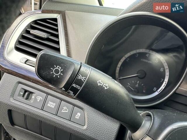 Серый Хендай Санта Фе, объемом двигателя 2.36 л и пробегом 112 тыс. км за 15900 $, фото 22 на Automoto.ua