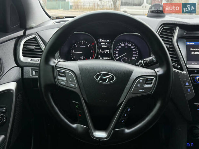Сірий Хендай Санта Фе, об'ємом двигуна 2.2 л та пробігом 169 тис. км за 19399 $, фото 58 на Automoto.ua