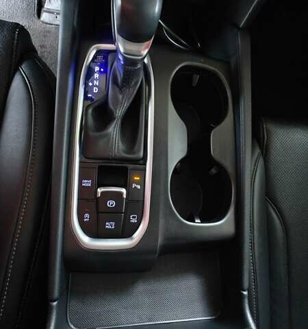 Хендай Санта Фе 2018 в Черкассах на Automoto.ua Серый Хендай Санта Фе, объемом двигателя 2 л и пробегом 134 тыс. км за 25500 $, фото 9 на Automoto.ua