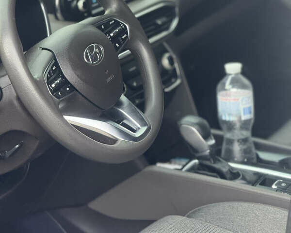 Сірий Хендай Санта Фе, об'ємом двигуна 2.36 л та пробігом 130 тис. км за 19500 $, фото 8 на Automoto.ua