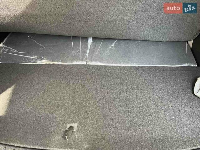 Серый Хендай Санта Фе, объемом двигателя 2.2 л и пробегом 75 тыс. км за 31050 $, фото 37 на Automoto.ua