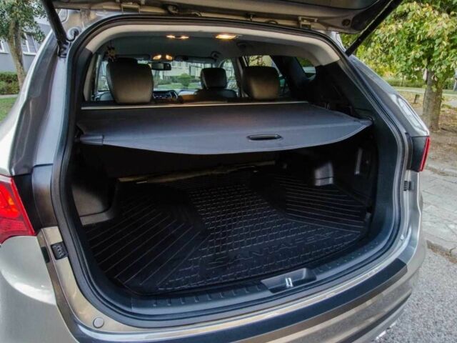 Сірий Хендай Санта Фе, об'ємом двигуна 2 л та пробігом 104 тис. км за 14000 $, фото 10 на Automoto.ua