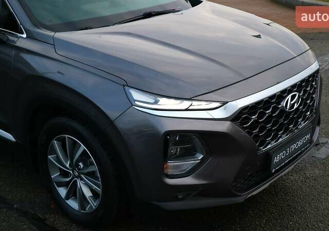 Серый Хендай Санта Фе, объемом двигателя 2.2 л и пробегом 193 тыс. км за 26268 $, фото 30 на Automoto.ua