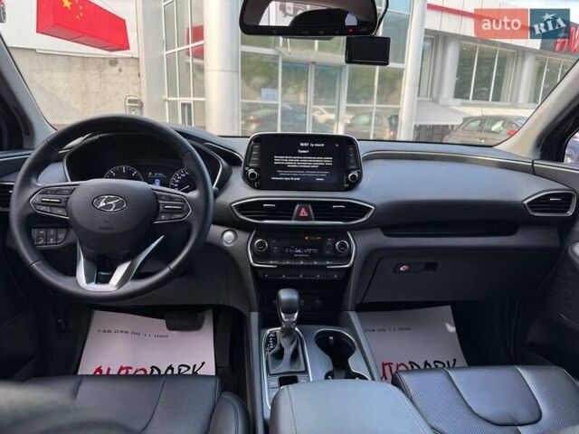 Сірий Хендай Санта Фе, об'ємом двигуна 2 л та пробігом 75 тис. км за 24900 $, фото 10 на Automoto.ua