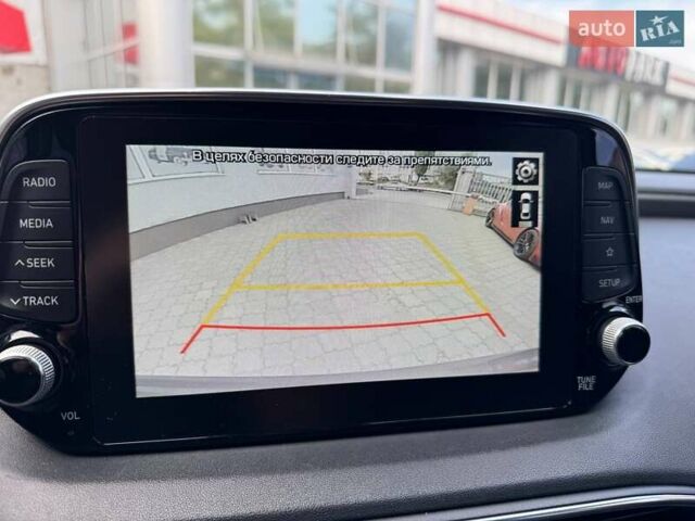 Сірий Хендай Санта Фе, об'ємом двигуна 2 л та пробігом 75 тис. км за 24900 $, фото 17 на Automoto.ua