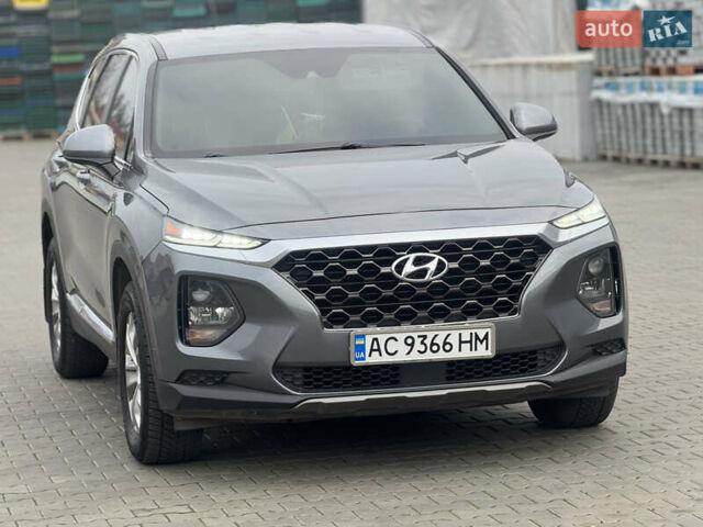 Сірий Хендай Санта Фе, об'ємом двигуна 2.36 л та пробігом 130 тис. км за 19500 $, фото 2 на Automoto.ua