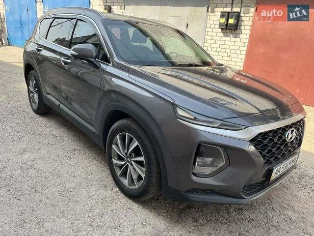 Серый Хендай Санта Фе, объемом двигателя 2.2 л и пробегом 75 тыс. км за 31050 $, фото 12 на Automoto.ua