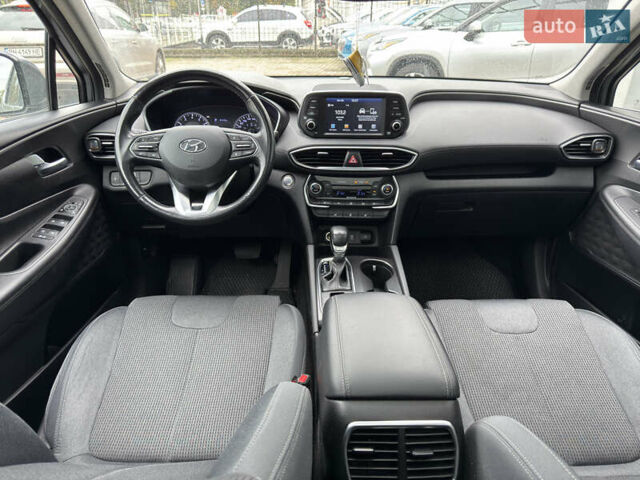 Серый Хендай Санта Фе, объемом двигателя 2 л и пробегом 103 тыс. км за 26000 $, фото 7 на Automoto.ua