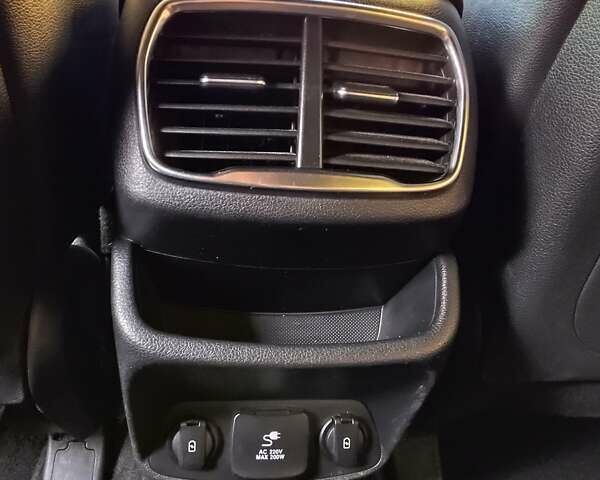 Сірий Хендай Санта Фе, об'ємом двигуна 2.2 л та пробігом 80 тис. км за 40000 $, фото 20 на Automoto.ua