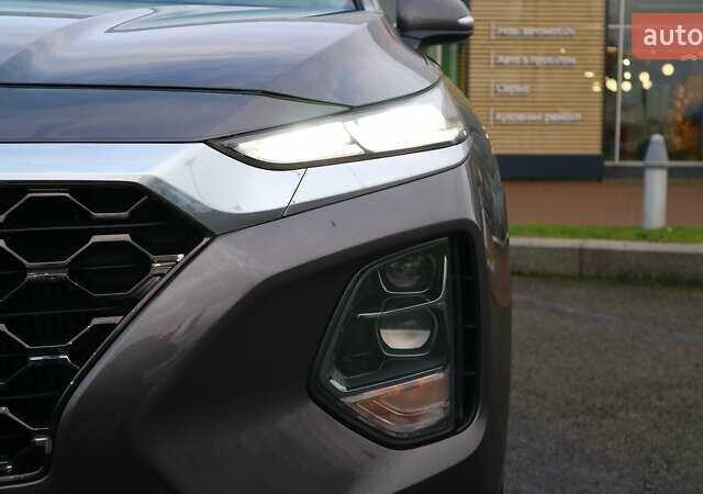 Серый Хендай Санта Фе, объемом двигателя 2.2 л и пробегом 193 тыс. км за 26268 $, фото 29 на Automoto.ua