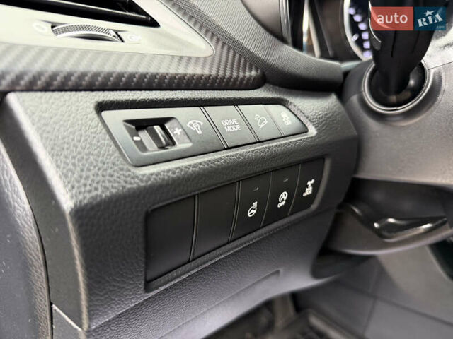 Сірий Хендай Санта Фе, об'ємом двигуна 2.2 л та пробігом 169 тис. км за 19399 $, фото 28 на Automoto.ua