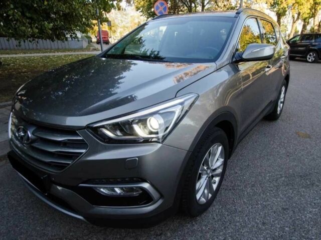 Сірий Хендай Санта Фе, об'ємом двигуна 2 л та пробігом 104 тис. км за 14000 $, фото 1 на Automoto.ua