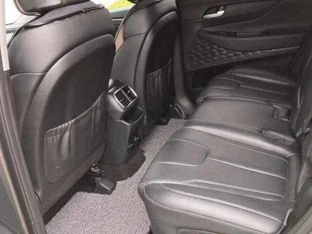 Сірий Хендай Санта Фе, об'ємом двигуна 2 л та пробігом 140 тис. км за 21000 $, фото 5 на Automoto.ua