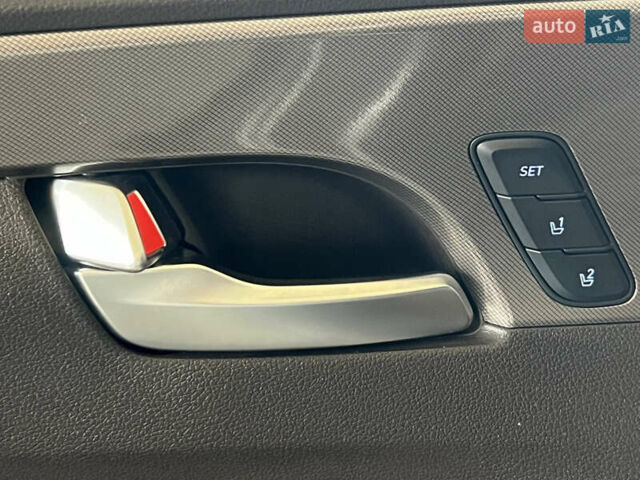 Серый Хендай Санта Фе, объемом двигателя 2.2 л и пробегом 30 тыс. км за 35000 $, фото 22 на Automoto.ua