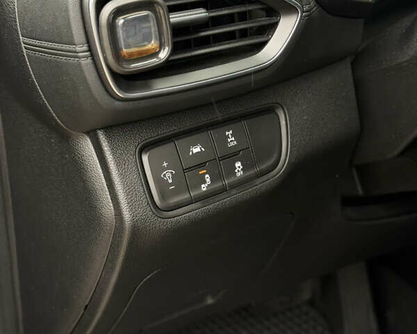 Серый Хендай Санта Фе, объемом двигателя 2 л и пробегом 103 тыс. км за 26000 $, фото 14 на Automoto.ua