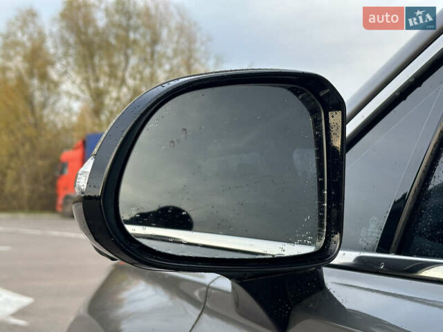 Серый Хендай Санта Фе, объемом двигателя 2.2 л и пробегом 131 тыс. км за 29200 $, фото 26 на Automoto.ua