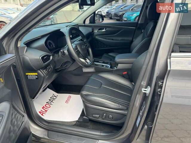 Сірий Хендай Санта Фе, об'ємом двигуна 2 л та пробігом 75 тис. км за 24900 $, фото 6 на Automoto.ua