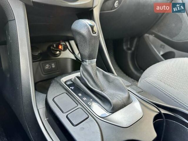 Серый Хендай Санта Фе, объемом двигателя 2.36 л и пробегом 112 тыс. км за 14900 $, фото 17 на Automoto.ua