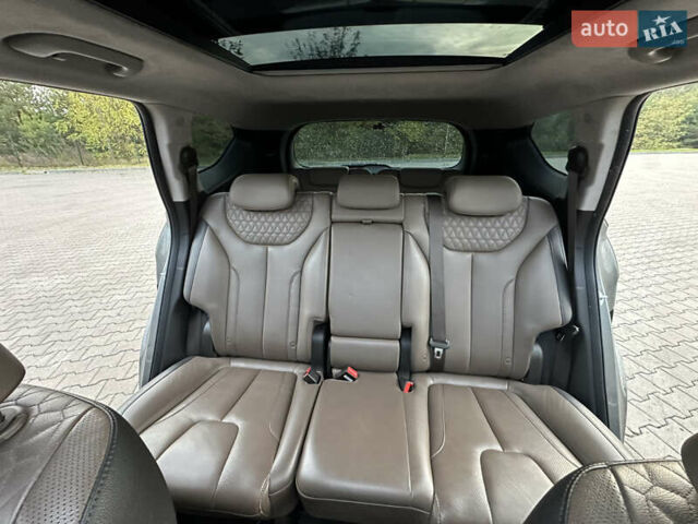 Серый Хендай Санта Фе, объемом двигателя 2.2 л и пробегом 131 тыс. км за 29200 $, фото 88 на Automoto.ua