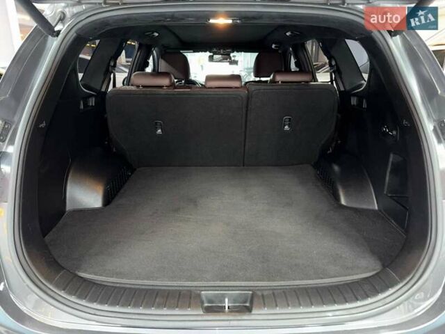 Сірий Хендай Санта Фе, об'ємом двигуна 2 л та пробігом 125 тис. км за 35000 $, фото 2 на Automoto.ua