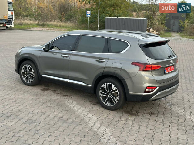 Серый Хендай Санта Фе, объемом двигателя 2.2 л и пробегом 131 тыс. км за 29200 $, фото 30 на Automoto.ua