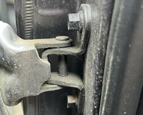 Серый Хендай Санта Фе, объемом двигателя 2.2 л и пробегом 75 тыс. км за 31050 $, фото 36 на Automoto.ua