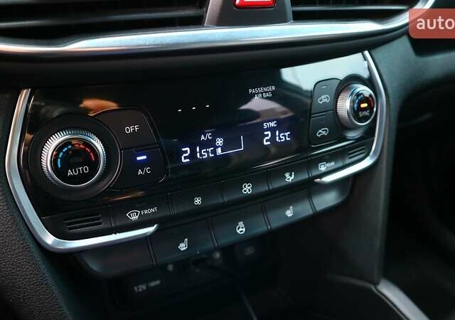 Серый Хендай Санта Фе, объемом двигателя 2.2 л и пробегом 193 тыс. км за 26268 $, фото 23 на Automoto.ua