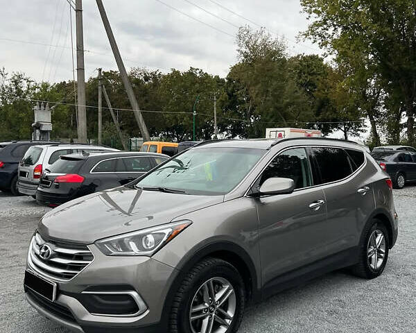 Серый Хендай Санта Фе, объемом двигателя 2.36 л и пробегом 80 тыс. км за 15500 $, фото 9 на Automoto.ua