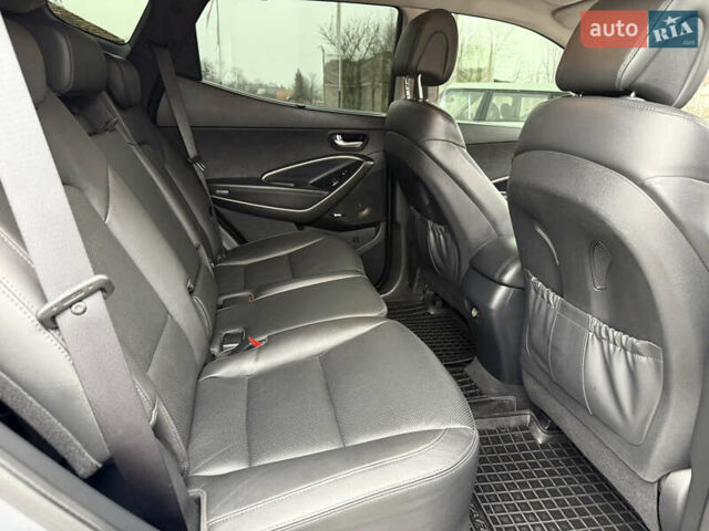 Сірий Хендай Санта Фе, об'ємом двигуна 2.2 л та пробігом 169 тис. км за 19399 $, фото 46 на Automoto.ua