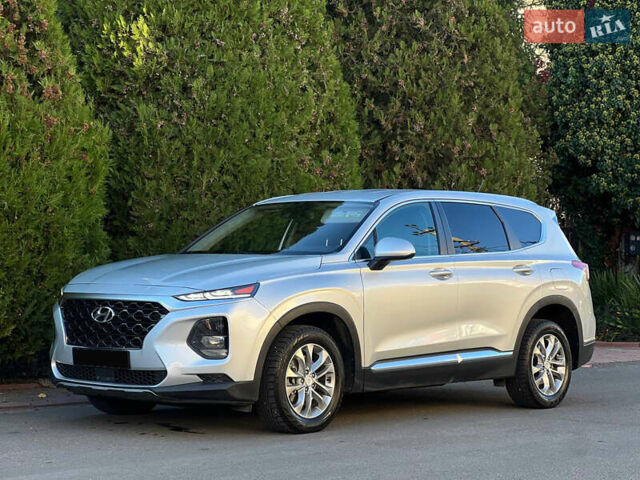 Серый Хендай Санта Фе, объемом двигателя 2.36 л и пробегом 126 тыс. км за 16900 $, фото 8 на Automoto.ua