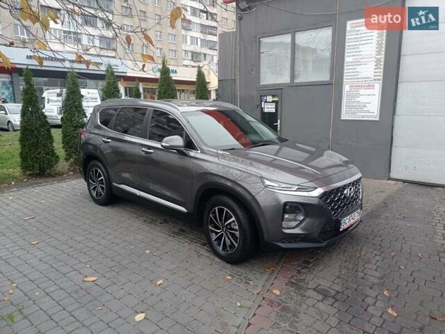 Серый Хендай Санта Фе, объемом двигателя 2 л и пробегом 130 тыс. км за 26700 $, фото 6 на Automoto.ua